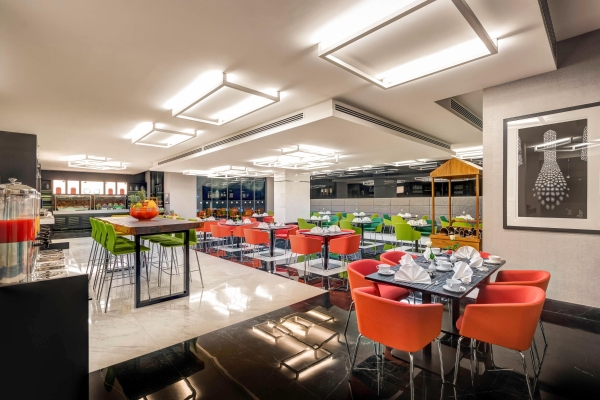 Hotel Novotel Sharjah Expo Centre
